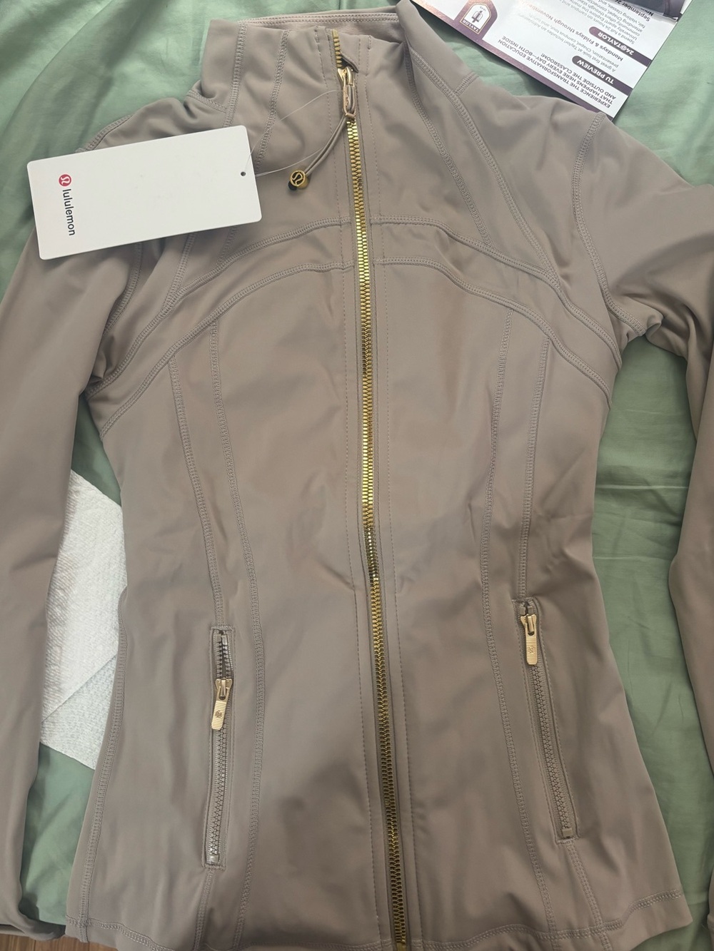 Lululemon beige define jacket size 2